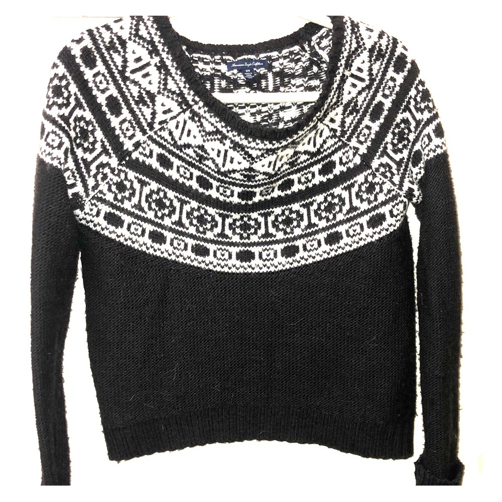 Black and white sweater